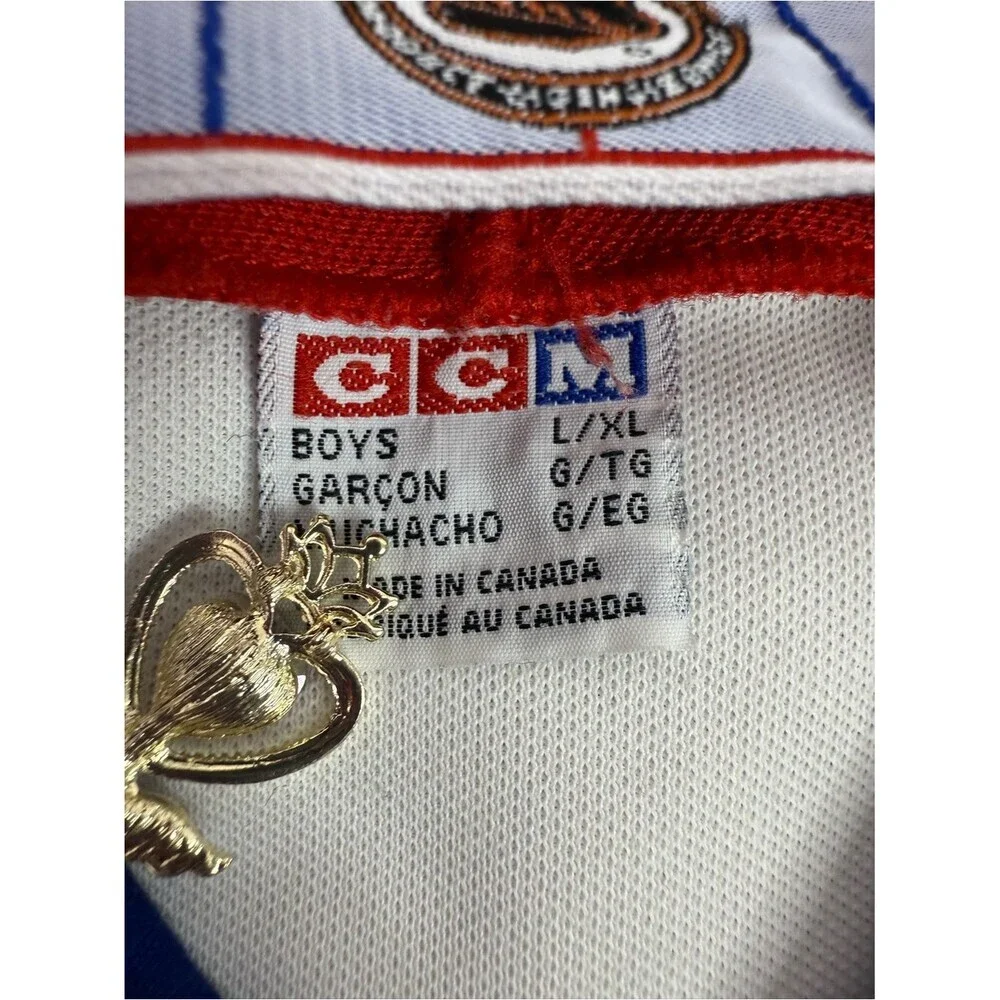 CCM jersey White Red & Blue Montreal Canadiens Youth Hockey Jersey